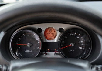 Подержанный автомобиль Nissan Qashqai 2007 года (13 фото)