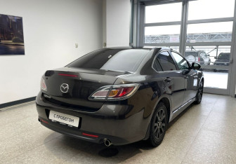 Подержанный автомобиль Mazda 6 Sedan 2011 года (5 фото)