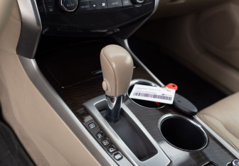 Подержанный автомобиль Nissan Teana 2014 года (16 фото)