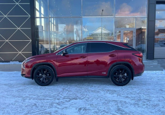 Подержанный автомобиль Lexus RX 2018 года (8 фото)