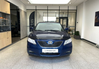 Подержанный автомобиль Toyota Camry Sedan 2007 года (3 фото)