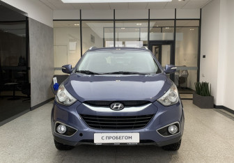 Подержанный автомобиль Hyundai ix35 2011 года (2 фото)