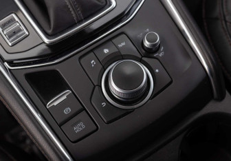 Подержанный автомобиль Mazda CX-5 2021 года (17 фото)