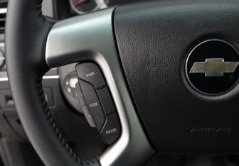 Подержанный автомобиль Chevrolet Captiva 2007 года (11 фото)