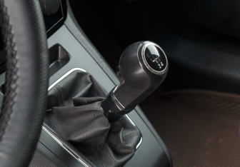 Подержанный автомобиль Opel Zafira Compactvan 2011 года (14 фото)