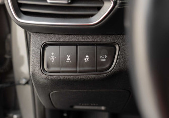 Подержанный автомобиль Hyundai Santa Fe 2018 года (21 фото)