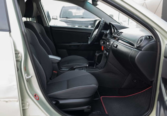 Подержанный автомобиль Mazda 3 Sedan 2008 года (18 фото)