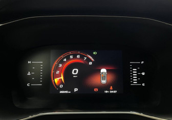 Подержанный автомобиль Geely Atlas Pro 2023 года (16 фото)