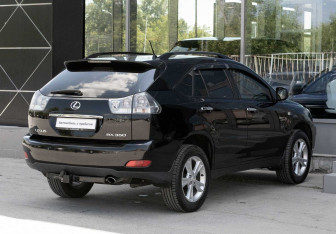 Подержанный автомобиль Lexus RX 2008 года (5 фото)