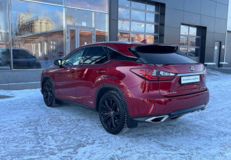 Подержанный автомобиль Lexus RX 2018 года (7 фото)