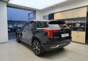 Подержанный автомобиль Haval Jolion 2023 года (6 фото)