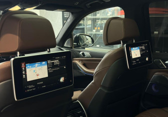 Подержанный автомобиль BMW X7 2019 года (32 фото)