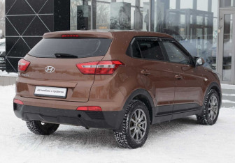 Подержанный автомобиль Hyundai Creta 2016 года (5 фото)