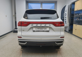 Подержанный автомобиль Haval M6 2023 года (6 фото)