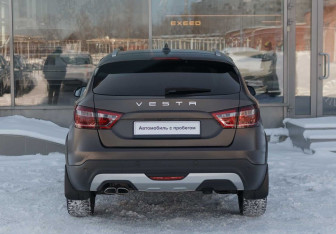 Подержанный автомобиль LADA (ВАЗ) Vesta Wagon 2022 года (6 фото)