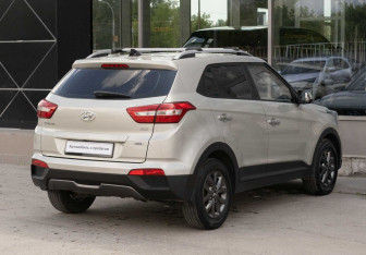 Подержанный автомобиль Hyundai Creta 2020 года (5 фото)