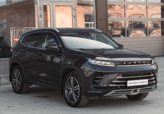 Подержанный автомобиль Exeed LX 2023 года (3 фото)