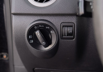 Подержанный автомобиль Volkswagen Tiguan 2009 года (17 фото)