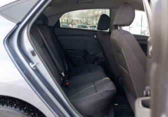 Подержанный автомобиль Hyundai Solaris Sedan 2017 года (18 фото)