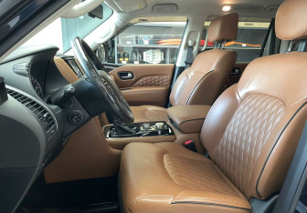 Подержанный автомобиль Infiniti QX80 2021 года (16 фото)