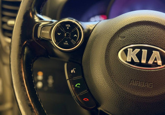 Подержанный автомобиль Kia Soul 2017 года (14 фото)