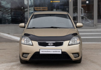 Подержанный автомобиль Kia Rio Sedan 2011 года (2 фото)