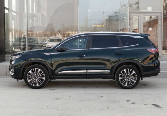 Подержанный автомобиль Chery Tiggo 8 Pro Max 2024 года (8 фото)