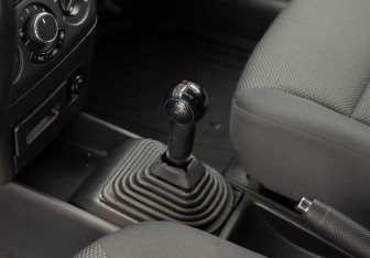 Подержанный автомобиль Chevrolet Aveo Sedan 2008 года (14 фото)