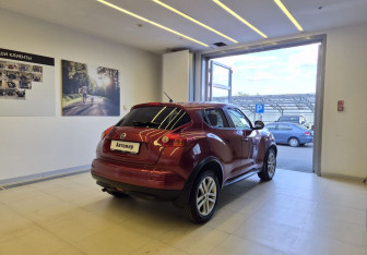 Подержанный автомобиль Nissan Juke 2012 года (4 фото)