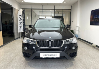 Подержанный автомобиль BMW X3 2016 года (3 фото)