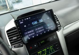 Подержанный автомобиль Chevrolet Captiva 2007 года (13 фото)