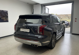 Подержанный автомобиль Hyundai Palisade 2022 года (4 фото)