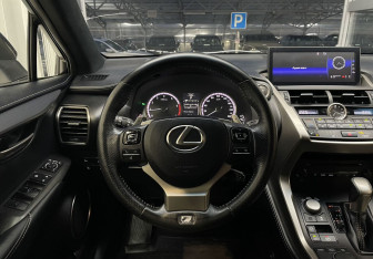 Подержанный автомобиль Lexus NX 2015 года (8 фото)