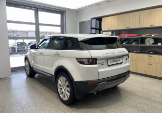 Подержанный автомобиль Land Rover Range Rover Evoque 2014 года (7 фото)