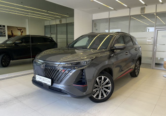 Подержанный автомобиль Changan CS75PLUS 2022 года (1 фото)