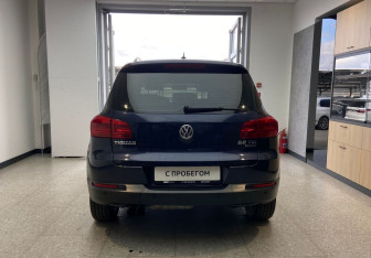 Подержанный автомобиль Volkswagen Tiguan 2012 года (6 фото)