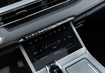 Подержанный автомобиль Chery Tiggo 7 Pro Max 2023 года (16 фото)