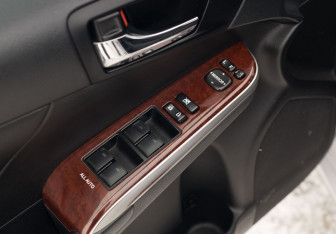 Подержанный автомобиль Toyota Camry Sedan 2014 года (18 фото)