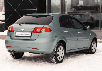 Подержанный автомобиль Chevrolet Lacetti Hatchback 2007 года (5 фото)