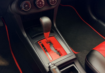 Подержанный автомобиль Mitsubishi Lancer Sedan 2012 года (10 фото)