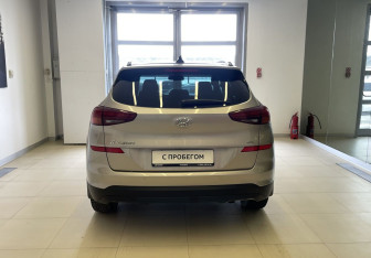 Подержанный автомобиль Hyundai Tucson 2018 года (5 фото)