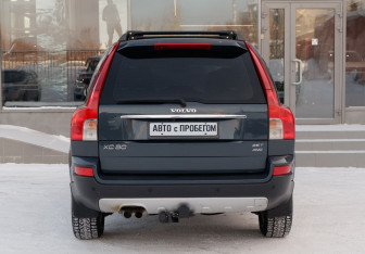 Подержанный автомобиль Volvo XC90 2007 года (6 фото)