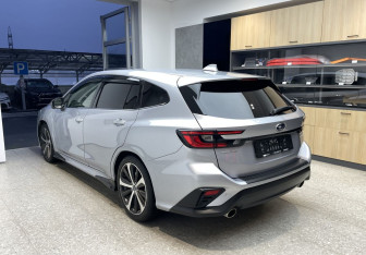 Подержанный автомобиль Subaru Levorg 2023 года (6 фото)