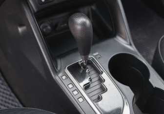 Подержанный автомобиль Hyundai Tucson 2010 года (14 фото)
