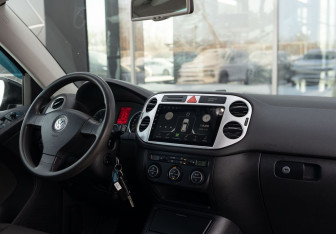 Подержанный автомобиль Volkswagen Tiguan 2009 года (10 фото)