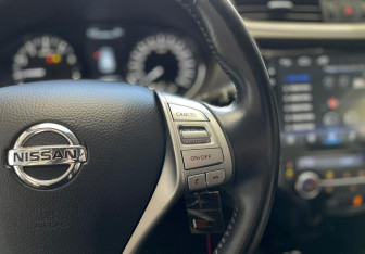 Подержанный автомобиль Nissan Qashqai 2014 года (20 фото)