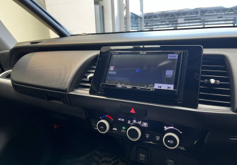 Подержанный автомобиль Honda Fit 2020 года (8 фото)