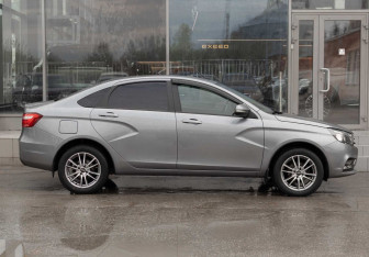 Подержанный автомобиль LADA (ВАЗ) Vesta Sedan 2020 года (4 фото)