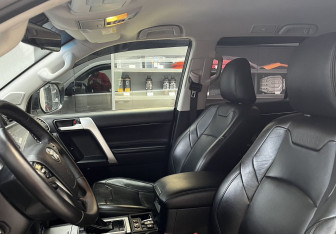 Подержанный автомобиль Toyota Land Cruiser Prado 2020 года (8 фото)