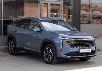 Подержанный автомобиль Geely Atlas 2024 года (3 фото)